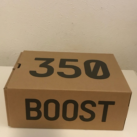 Yeezy Boost 350, Black w/red letters ,💯 authentic - Picture 9 of 12